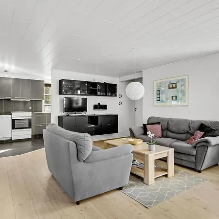 Awesome In Toftlund With Kitchen Holiday home *